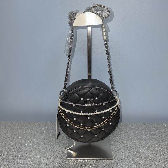 Badgley Mischka Handbags - Badgley Mischka Black Quilted Mini Crossbody Bag with Gold and Silver Chains